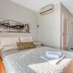 Traviata Villa *