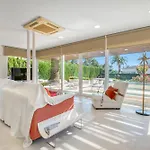 Traviata Villa Cap Blanc