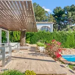 Traviata Villa