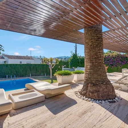 Traviata * Cap Blanc